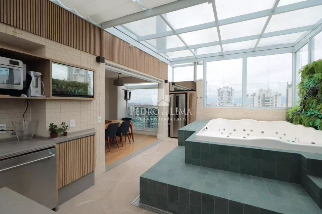 Cobertura Top House , porteira fechada, 2  suítes , 4  vagas, área  útil 220,00 m² 