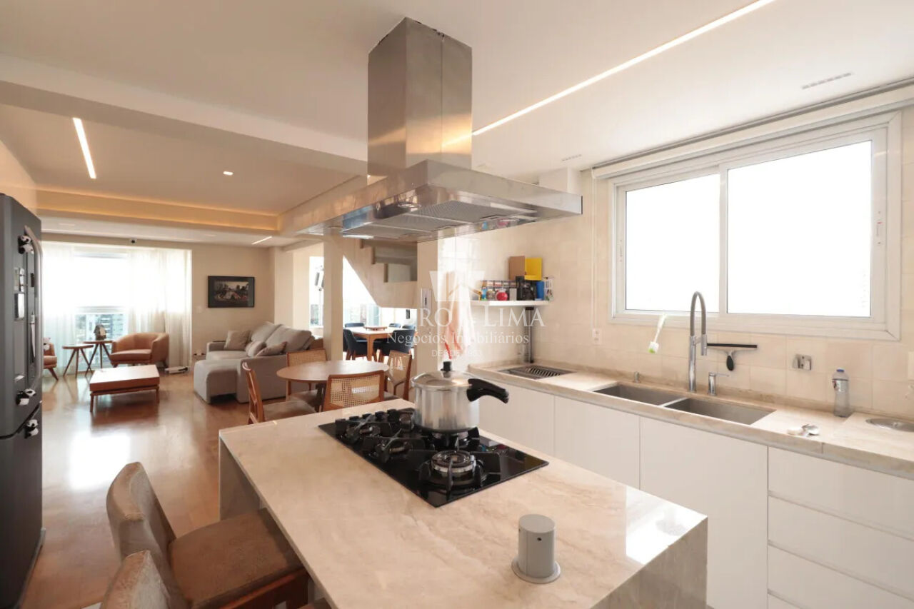 Cobertura Top House , porteira fechada, 2  suítes , 4  vagas, área  útil 220,00 m² 