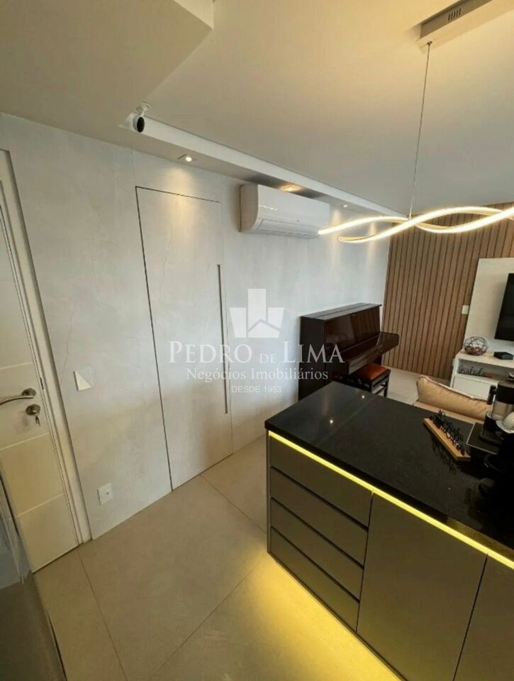 Condomínio Wonder Praças da Cidade  2 quartos sendo  2 suítes, 3 banheiros 2 vagas de garagem 