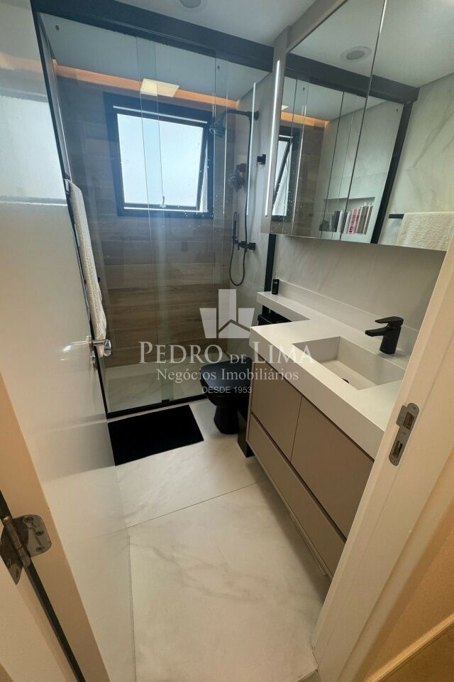 Condomínio Wonder Praças da Cidade  2 quartos sendo  2 suítes, 3 banheiros 2 vagas de garagem 