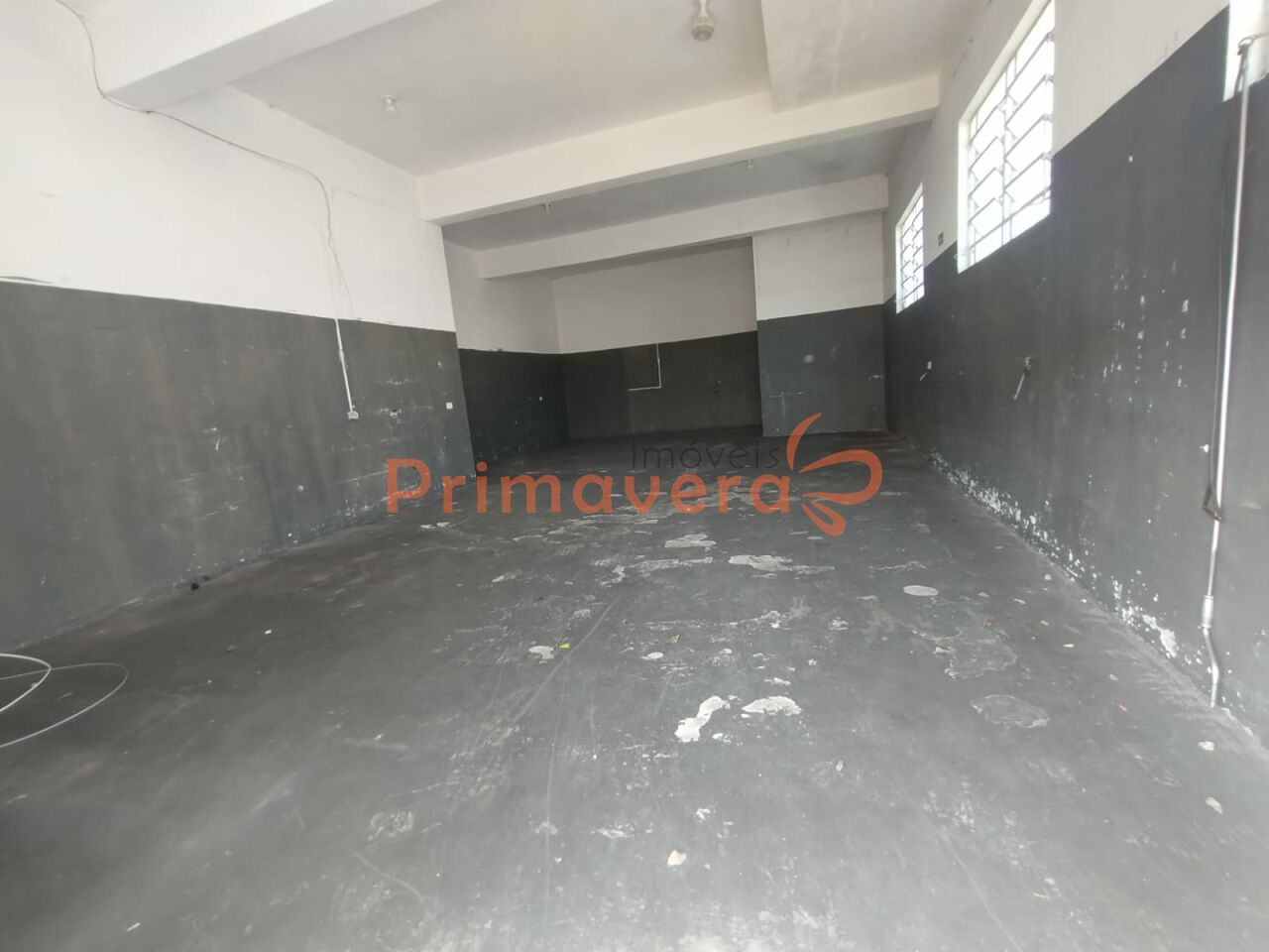 Salão para Locação - Jardim Mangalot