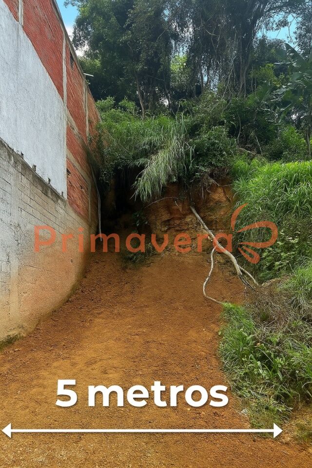 Terreno para Venda - Jardim Anhangüera