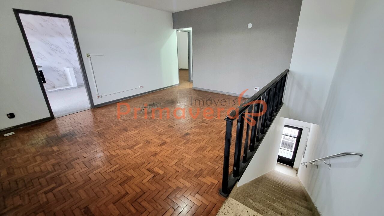 Casa Assobradada para Locação - Parque São Domingos
