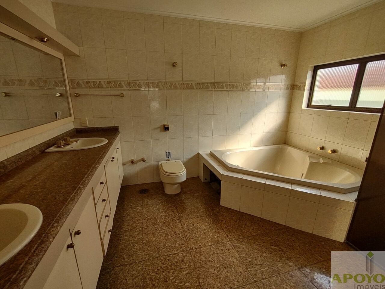 Casa à venda com 3 quartos, 214m² - Foto 20