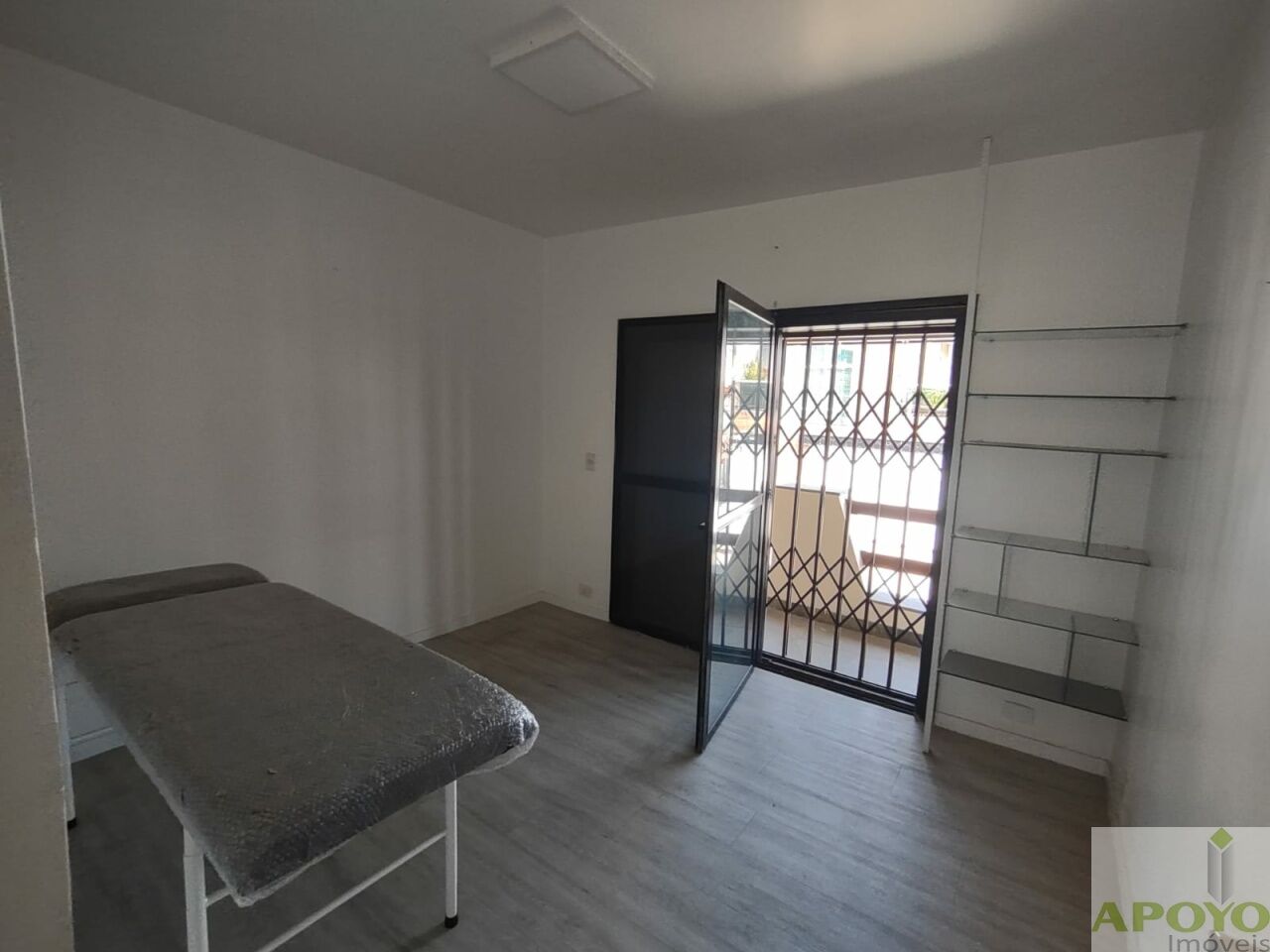 Casa à venda com 3 quartos, 214m² - Foto 7
