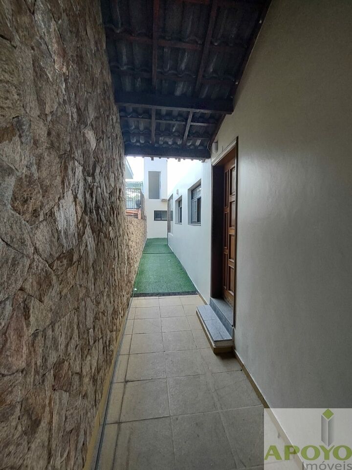 Casa à venda com 3 quartos, 214m² - Foto 23