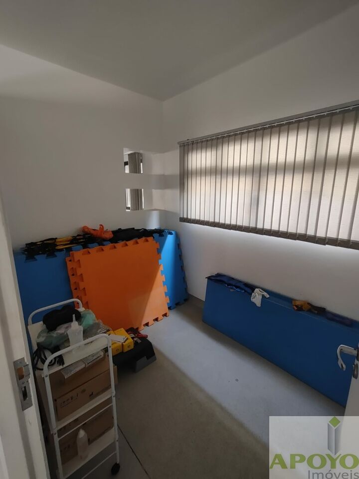 Casa à venda com 3 quartos, 214m² - Foto 13