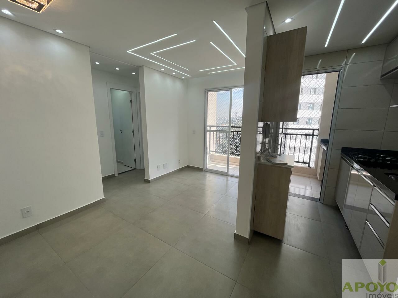 Apartamento para alugar com 2 quartos, 42m² - Foto 3