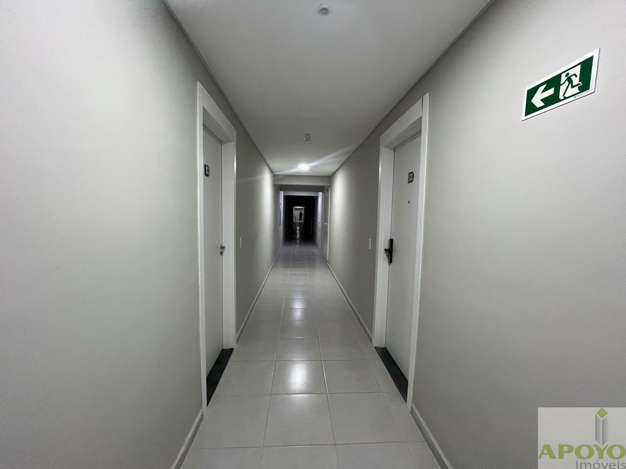 Apartamento para alugar com 2 quartos, 42m² - Foto 14