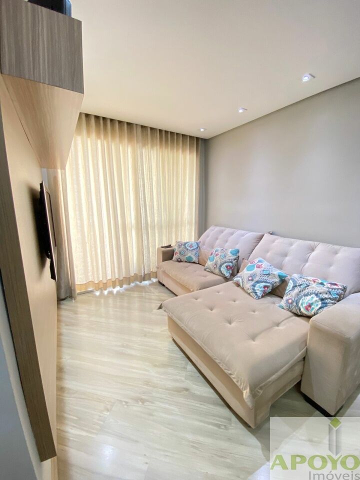 Apartamento à venda com 3 quartos, 64m² - Foto 2
