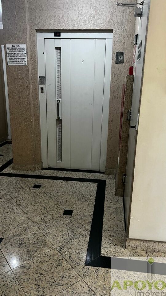 Apartamento à venda com 2 quartos, 56m² - Foto 21