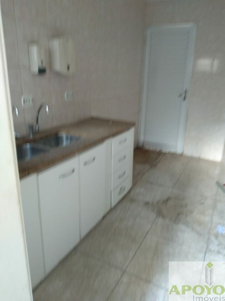 Casa Comercial à venda e aluguel, 200m² - Foto 2