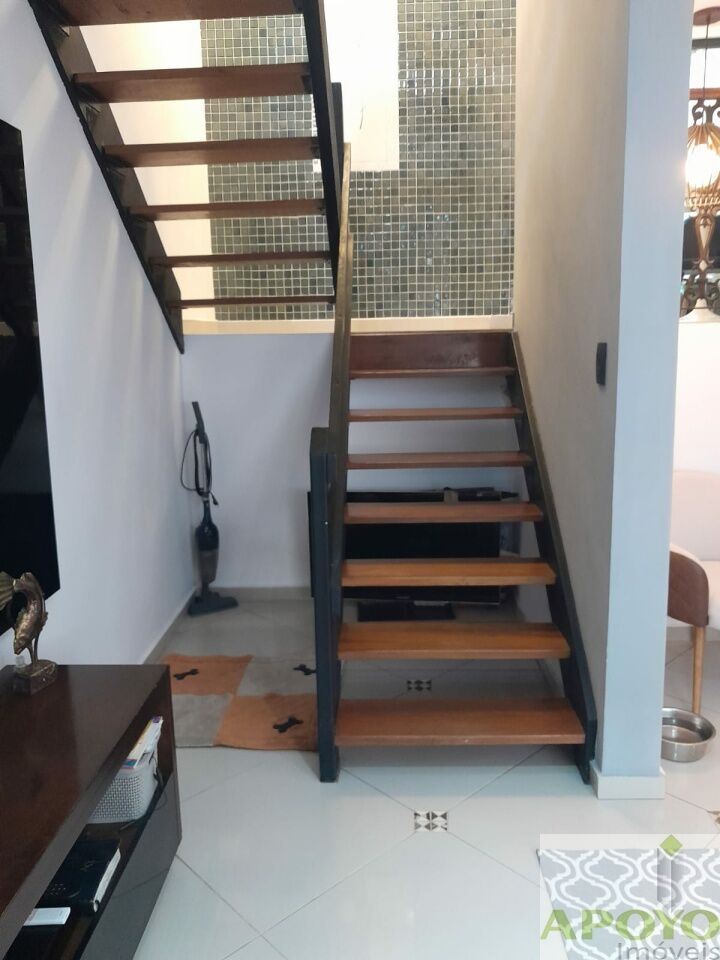 Casa de Condomínio à venda com 3 quartos, 126m² - Foto 2