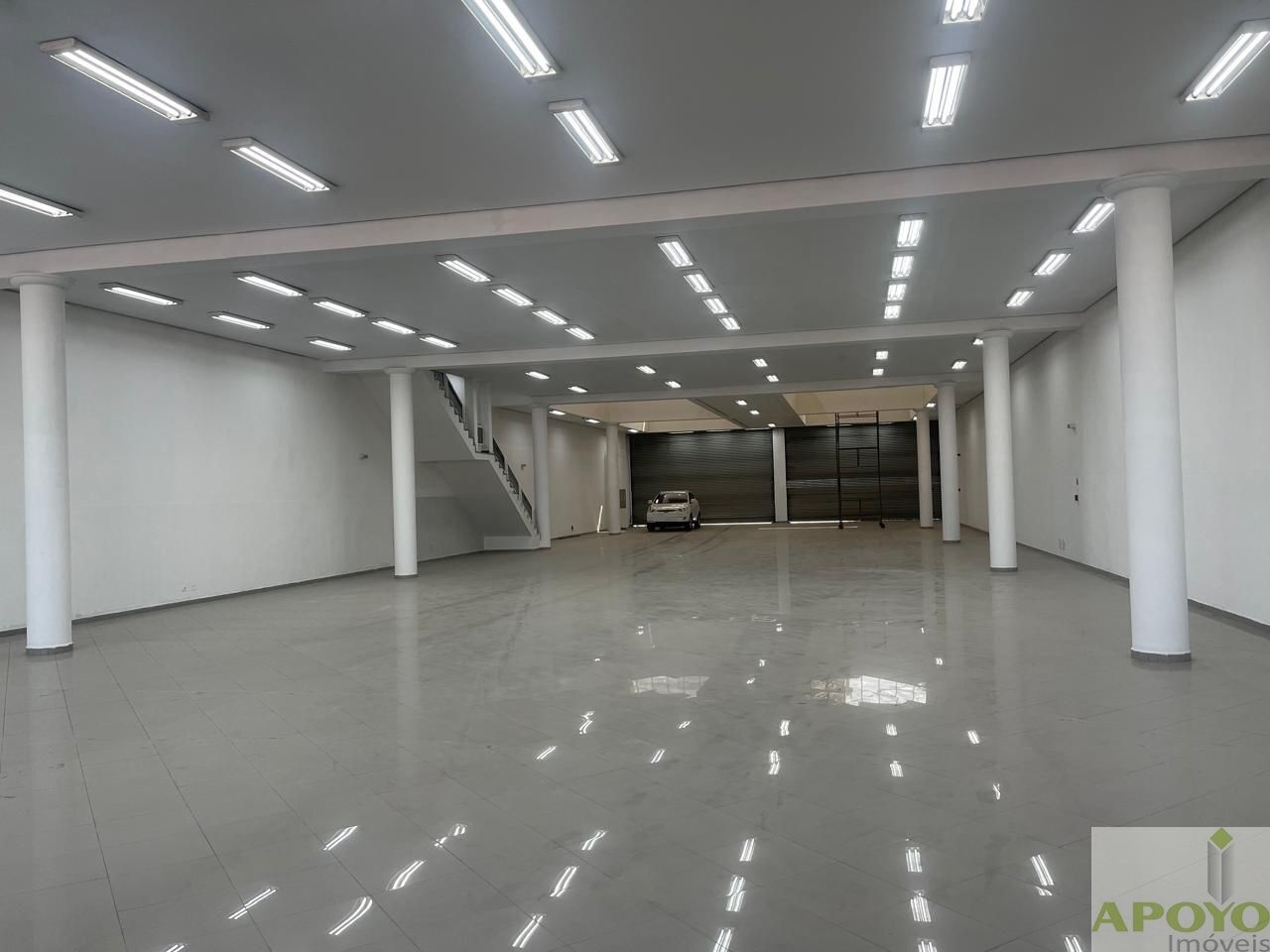 Loja-Salão, 1600 m² - Foto 3