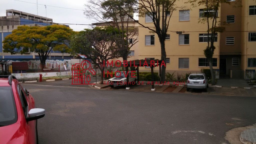 Apartamento para Venda - Jardim Lucinda