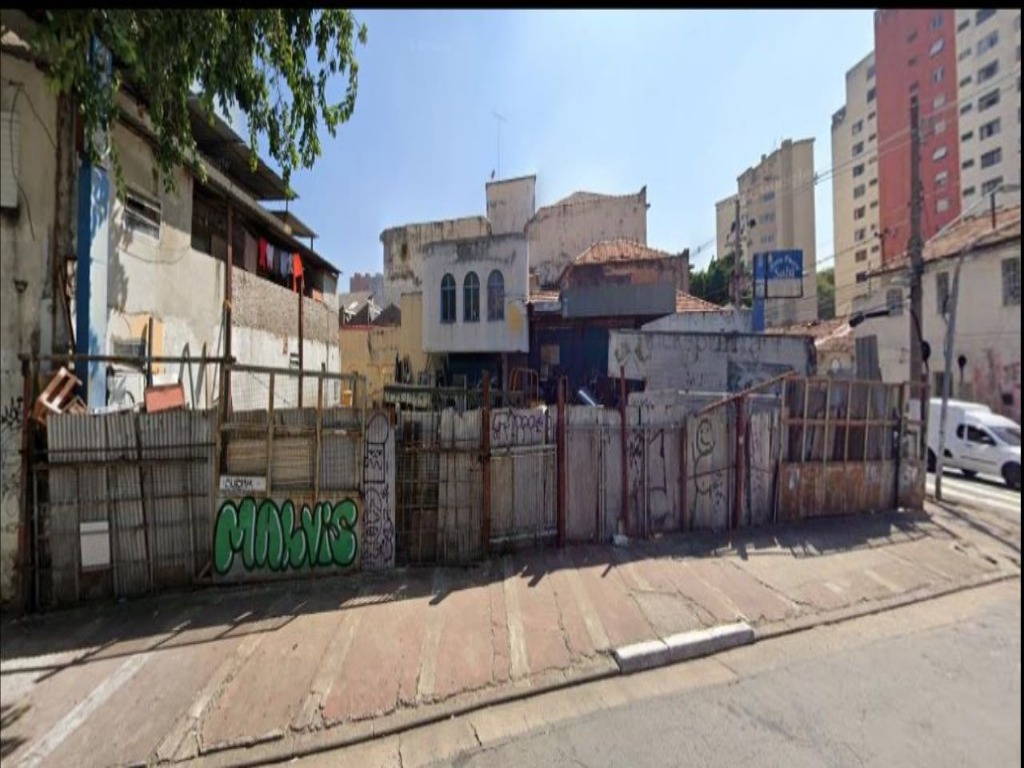 Terreno para Venda - Liberdade