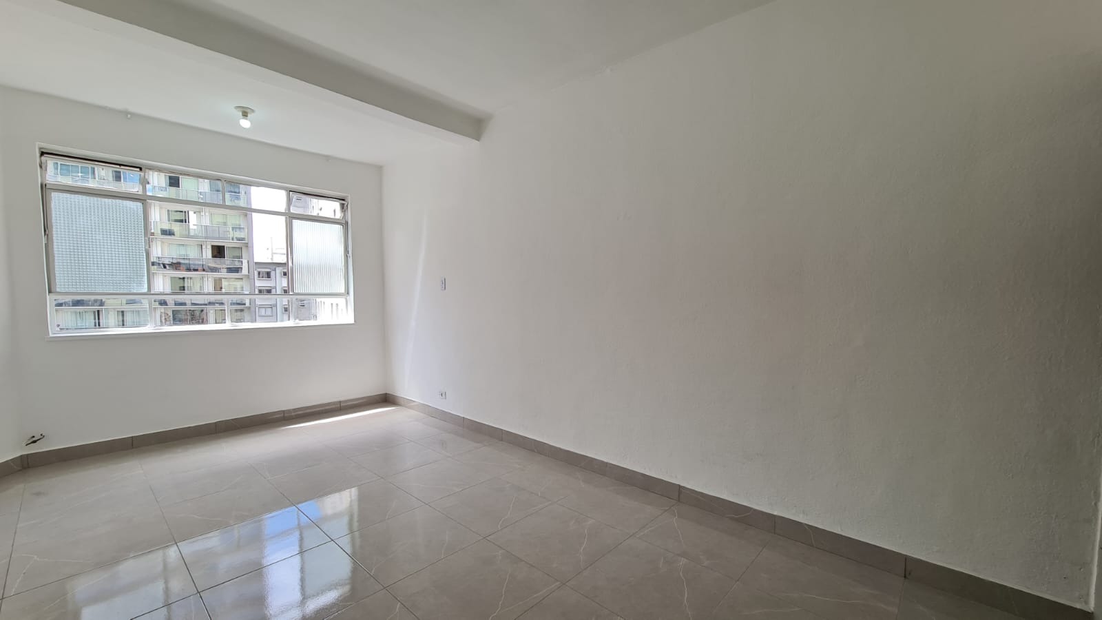 Apartamento para Venda - Liberdade