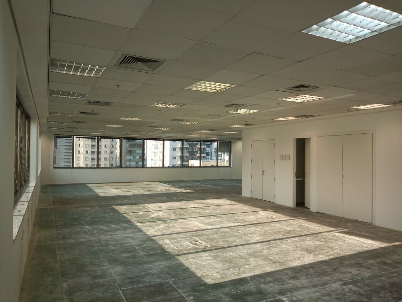 Conj. Comercial para Venda - Vila Olímpia