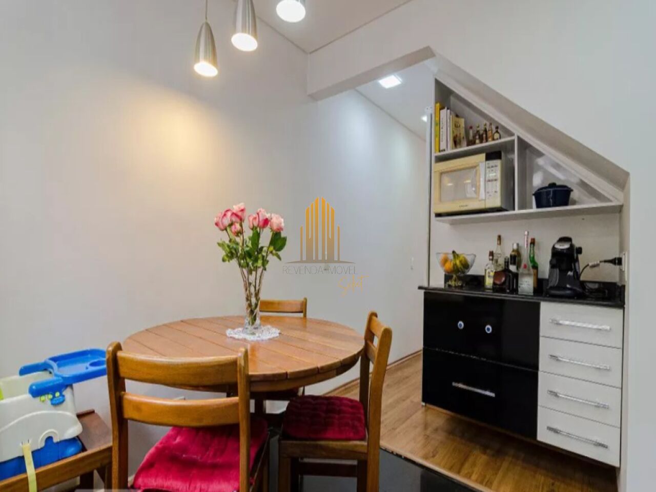 Casa em Condomínio para Venda - Pompéia