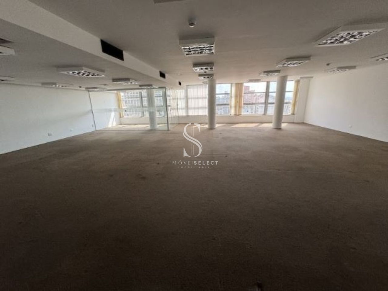 Salas/Conjuntos para Venda - Centro