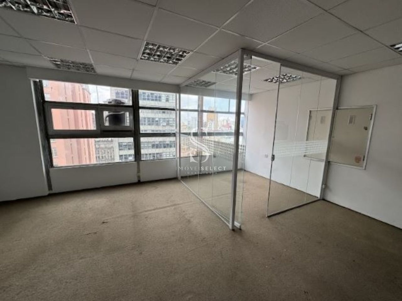 Salas/Conjuntos para Venda - Centro