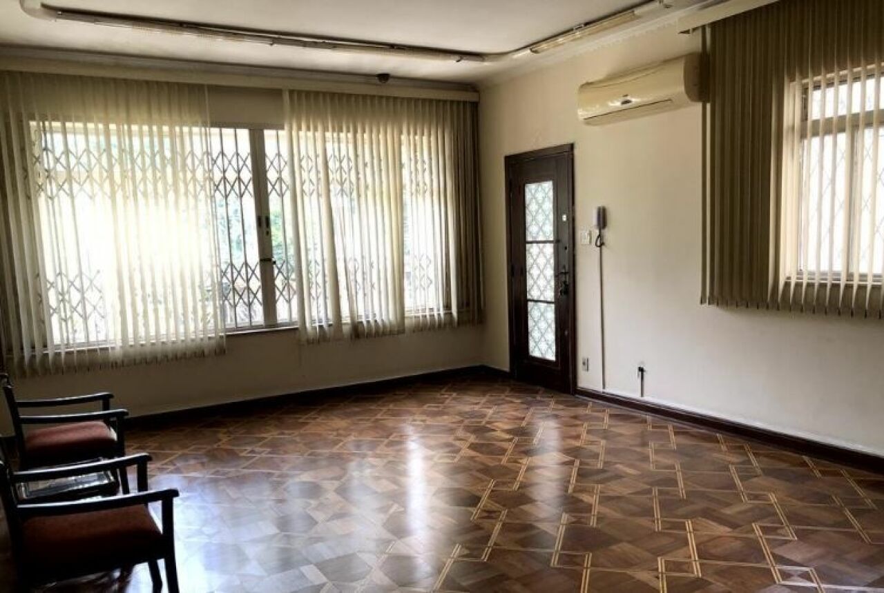 Prédio Comercial para Venda - Água Fria