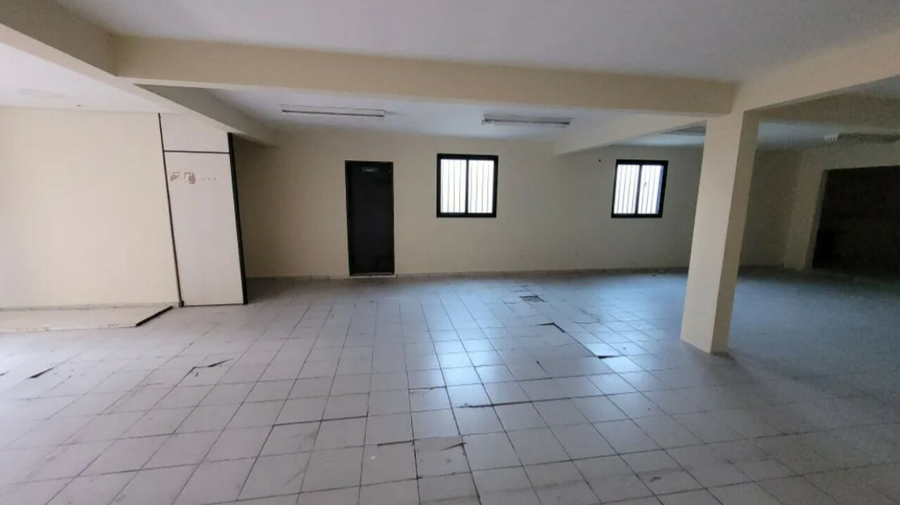 Prédio Comercial para Venda - Vila Maria