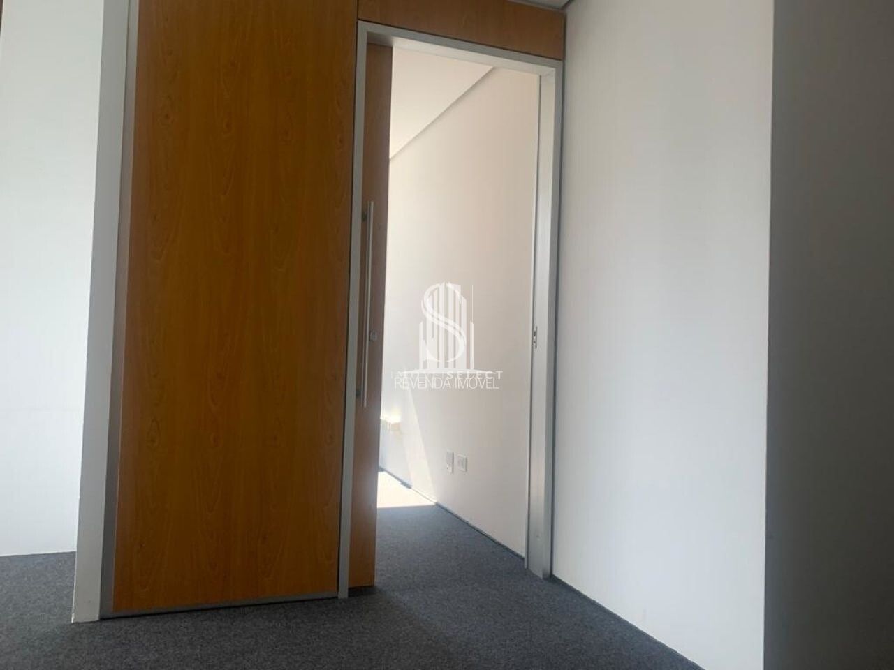 Sala Comercial para Venda - Cidade Monções