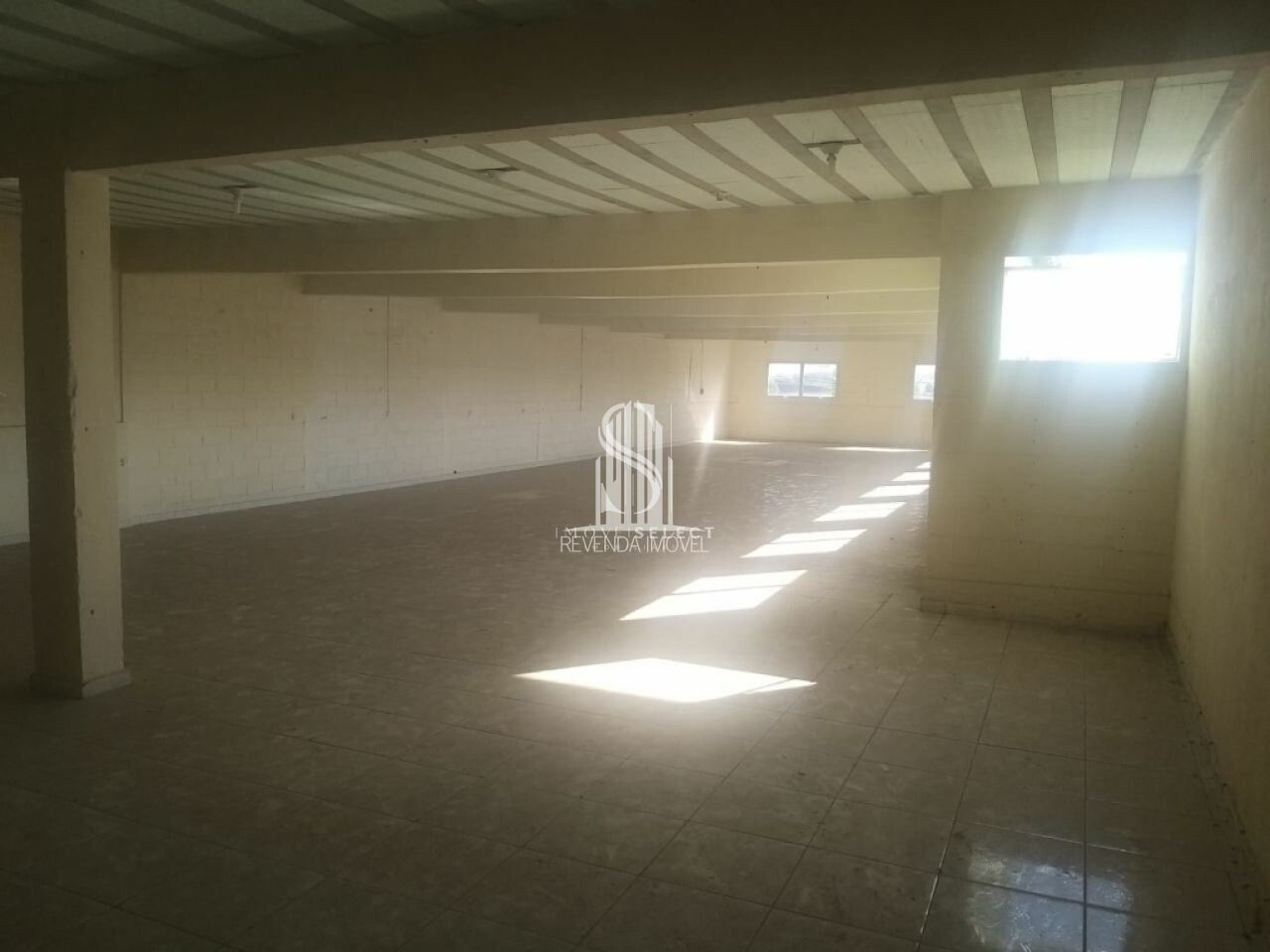 Prédio Comercial para Venda - Jardim MarabáZona Sul