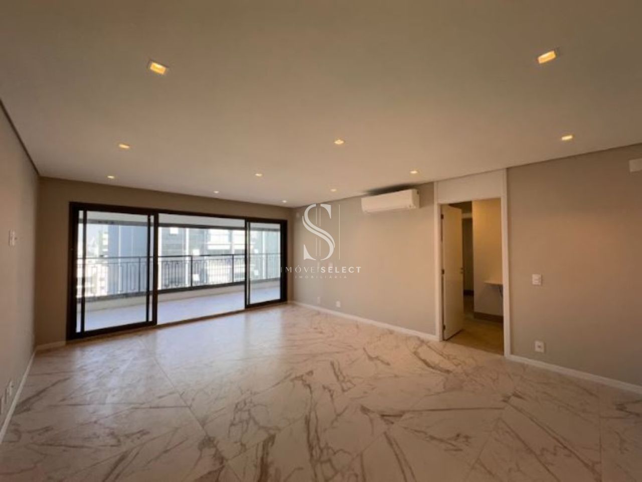 Apartamento para Venda - Moema