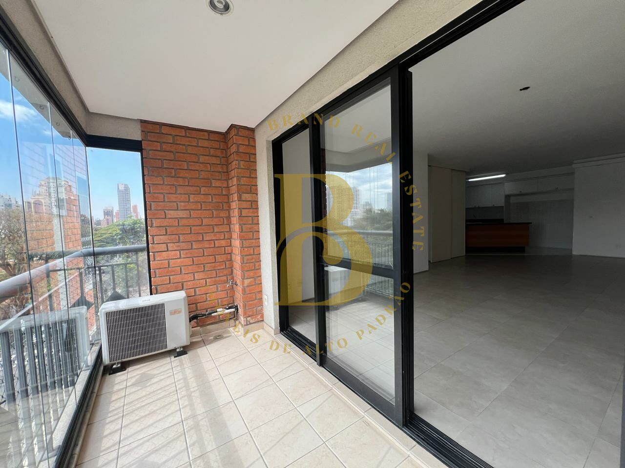 Foto 8 - BR10098