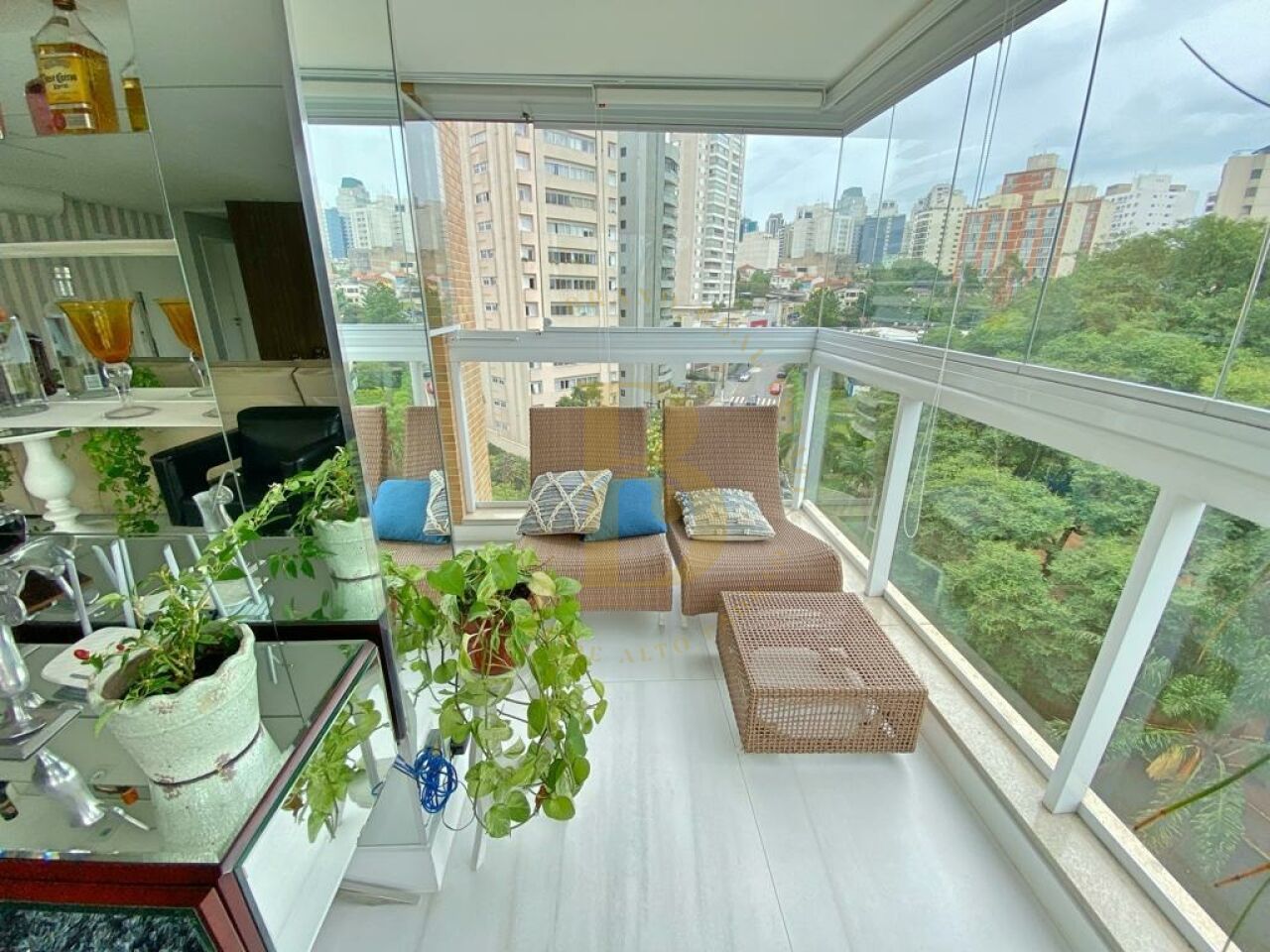 Foto 11 - BR10202