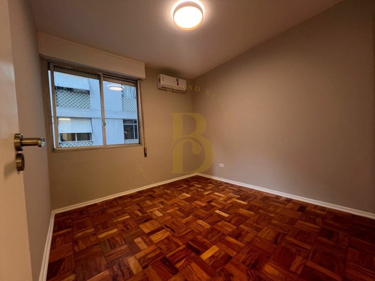 Foto 9 - BR10242