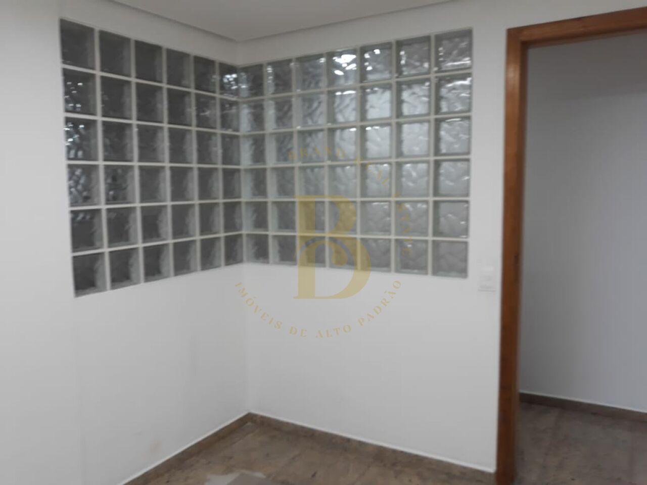 Foto 2 - BR10510