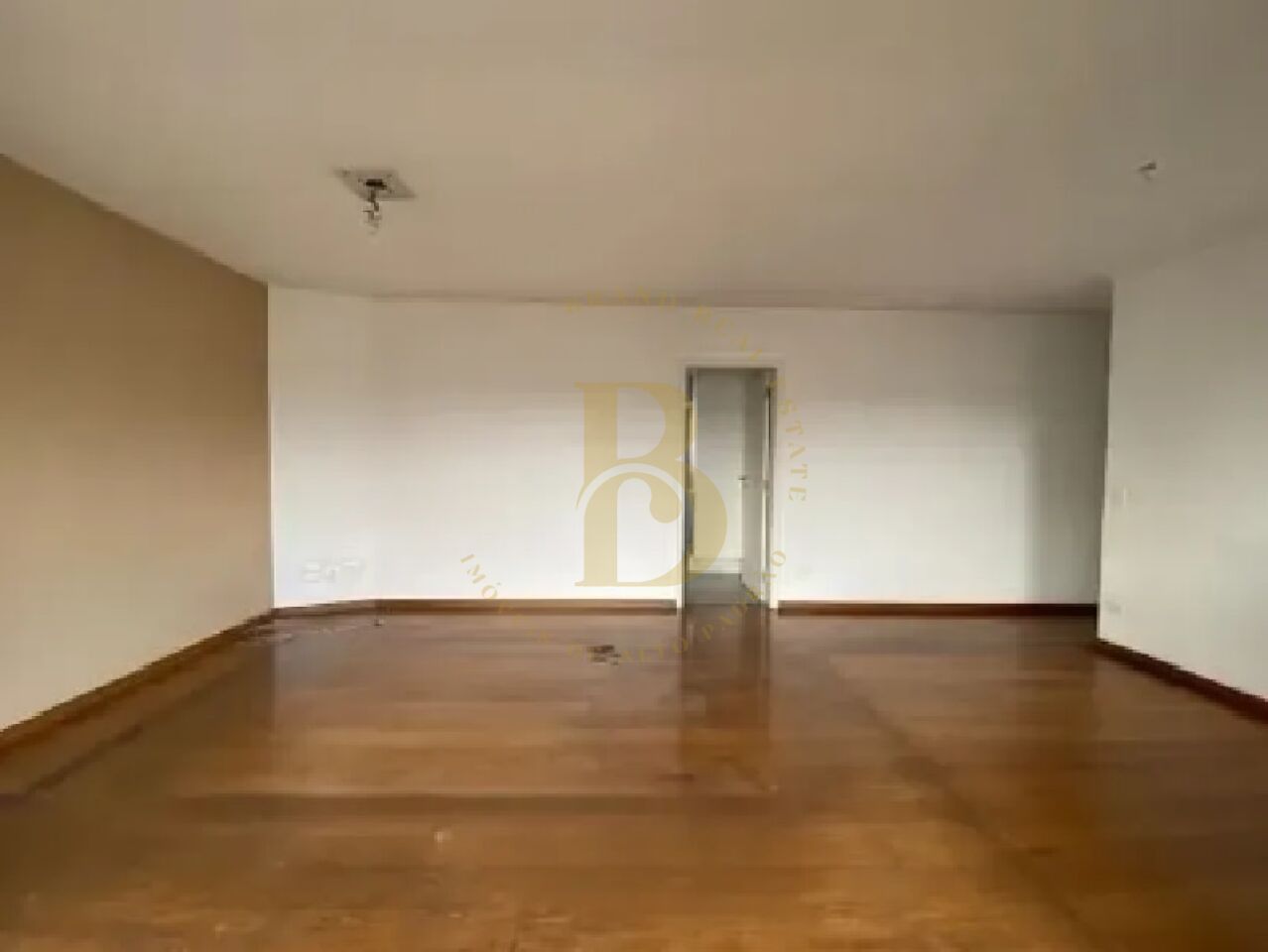 Foto 7 - BR10614