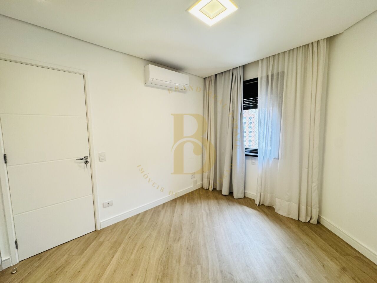 Foto 31 - BR11118