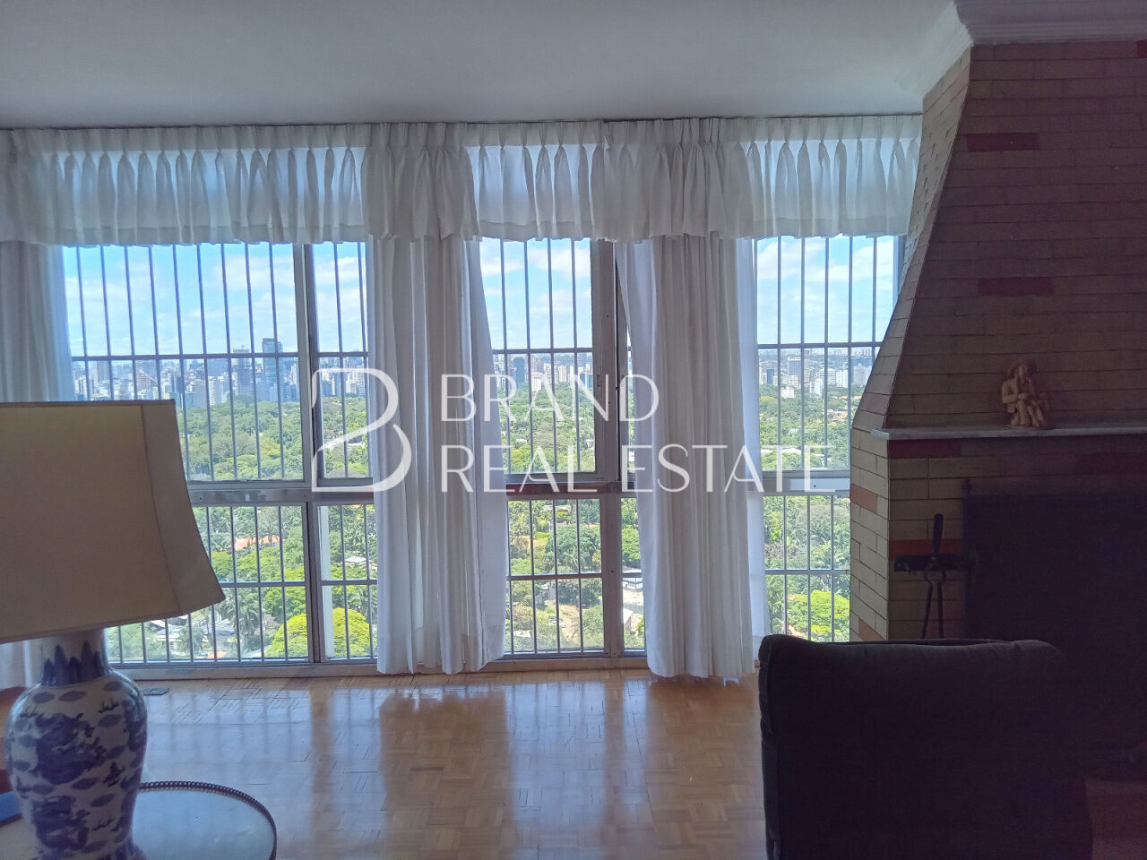 Foto 8 - BR11883