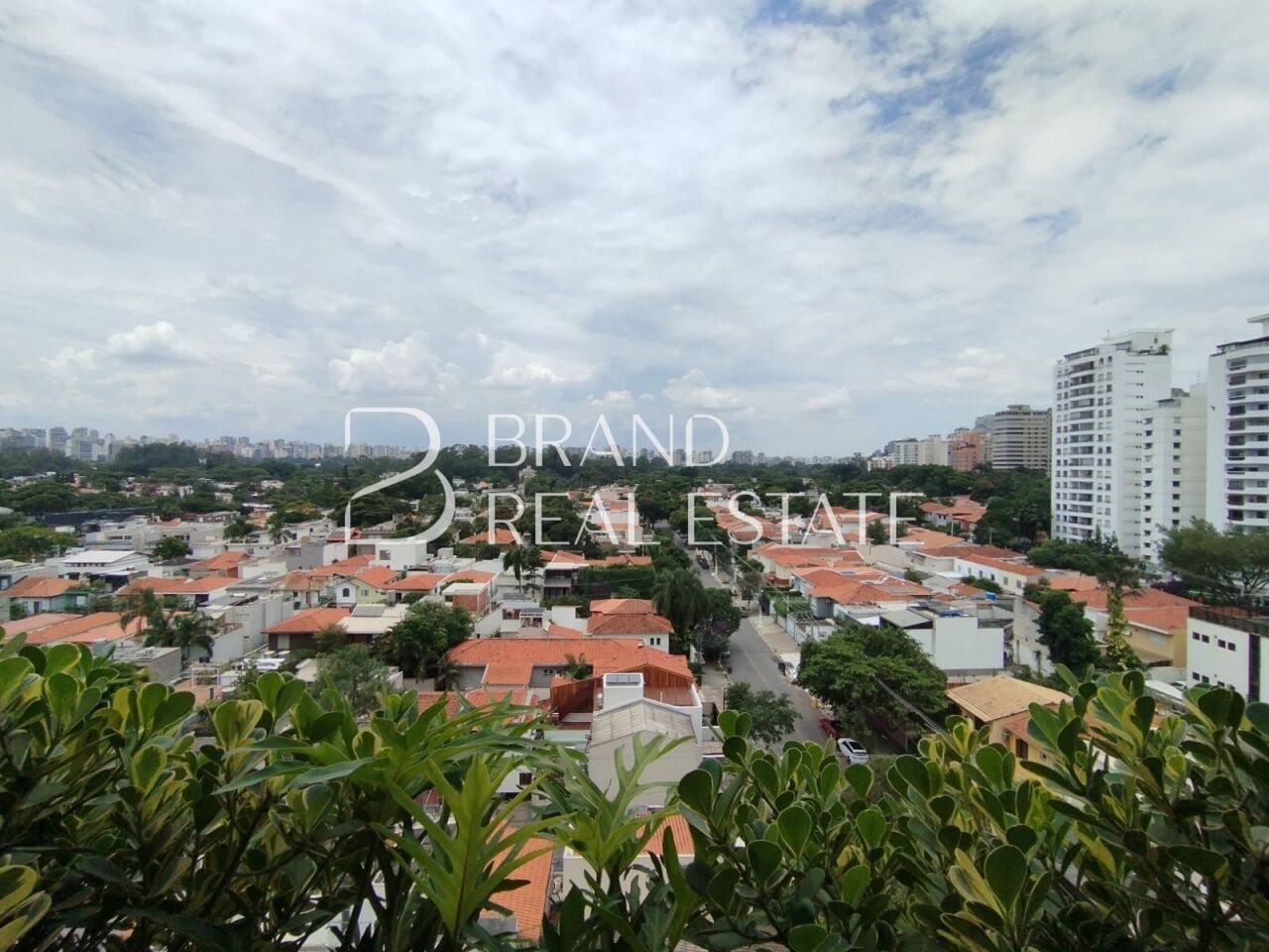 Foto 13 - BR11910