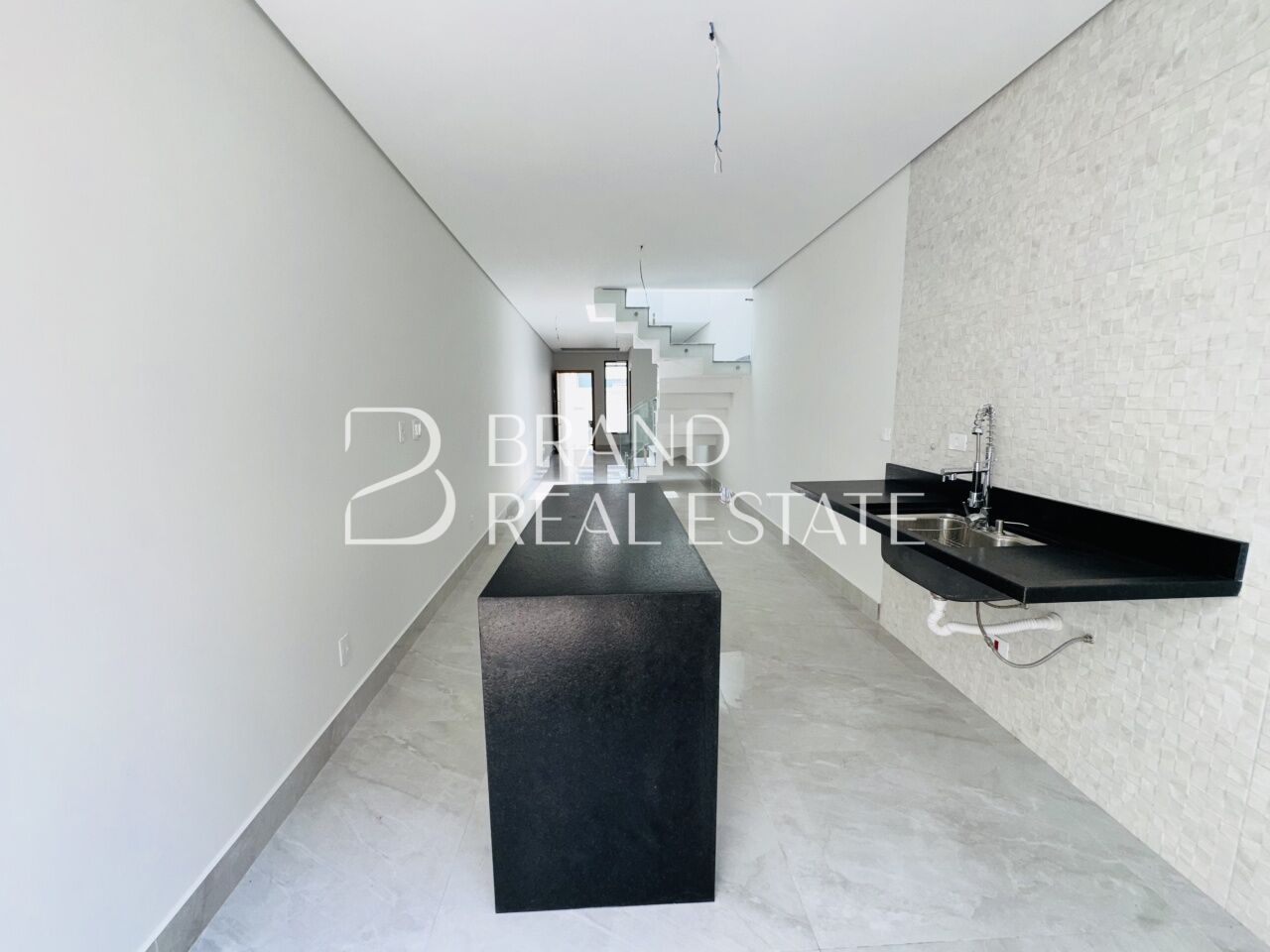 Foto 8 - BR12033