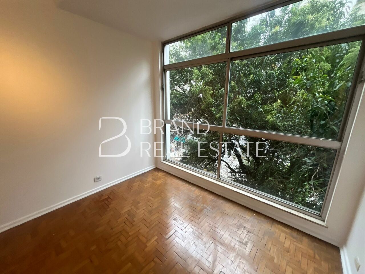 Foto 5 - BR12099