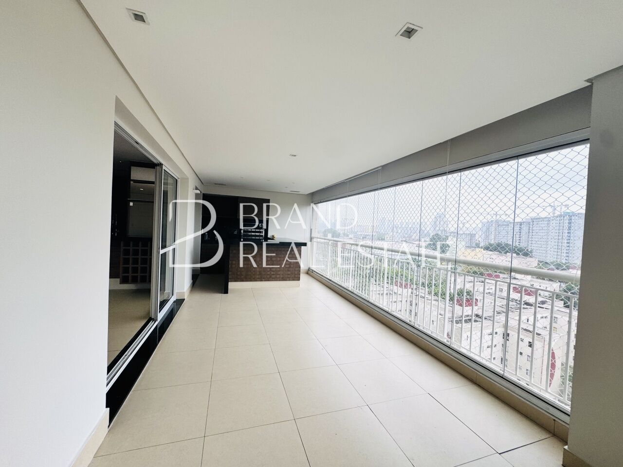 Foto 7 - BR12104