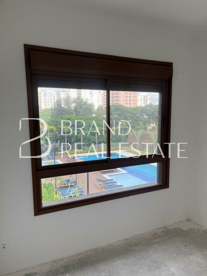 Foto 8 - BR12135