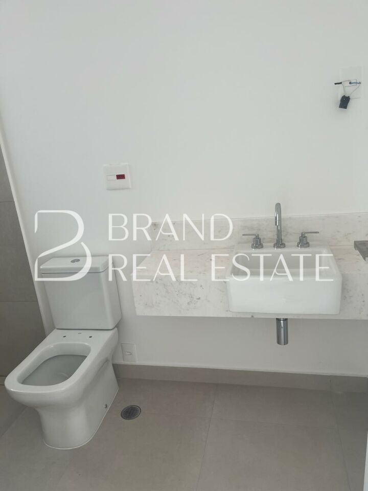 Foto 11 - BR12140