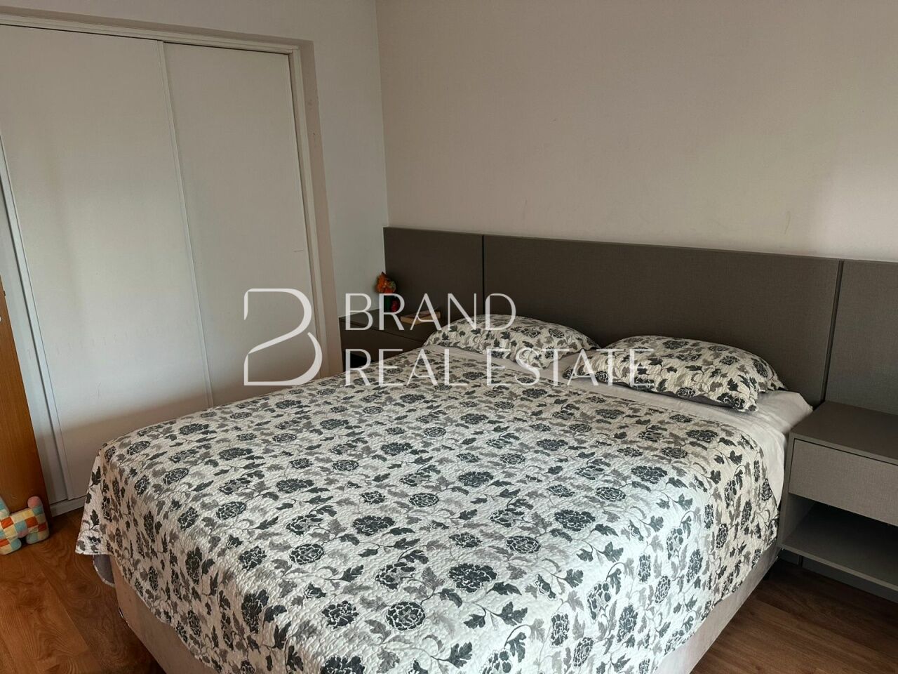 Foto 16 - BR12203
