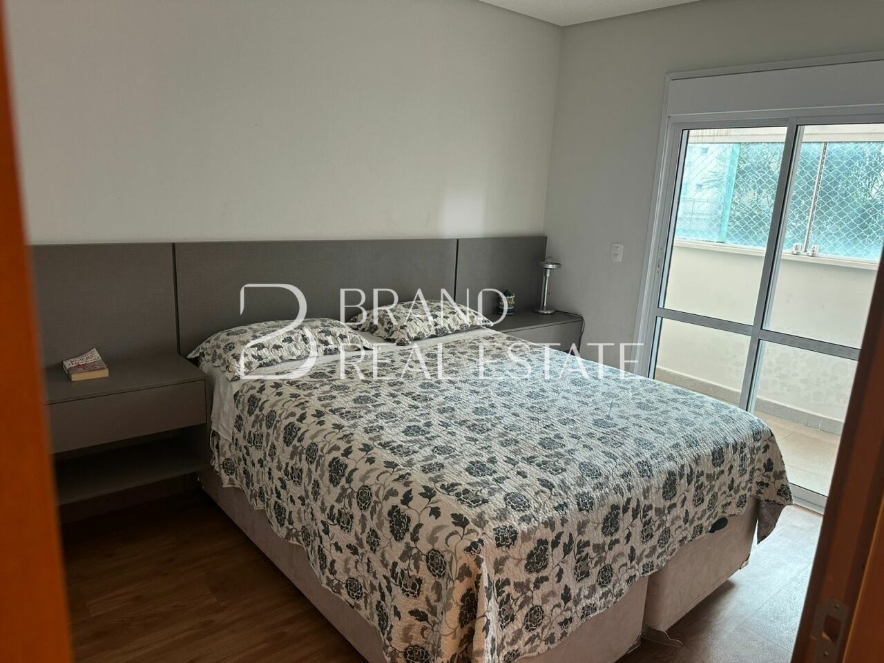 Foto 13 - BR12203