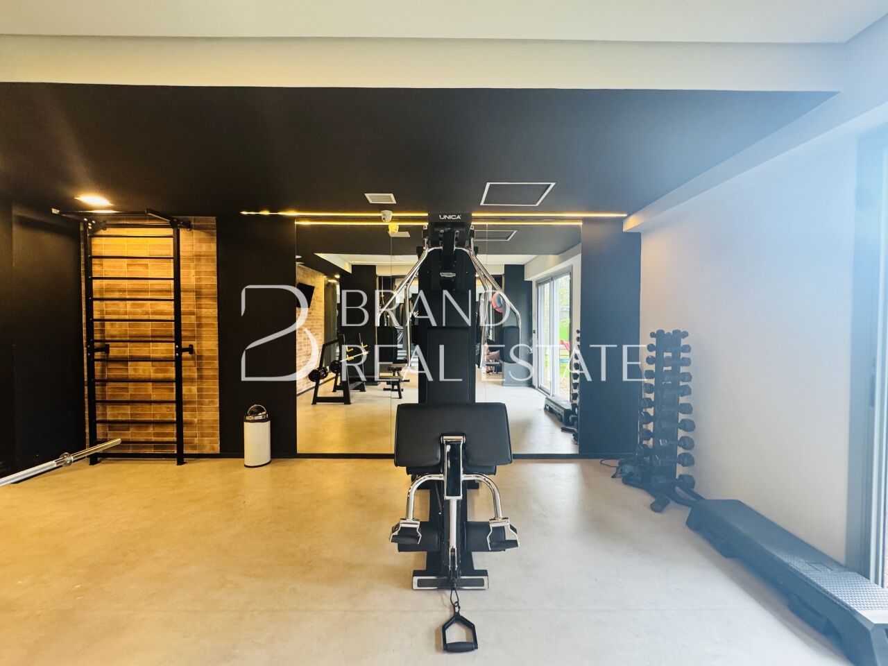 Foto 5 - BR12320