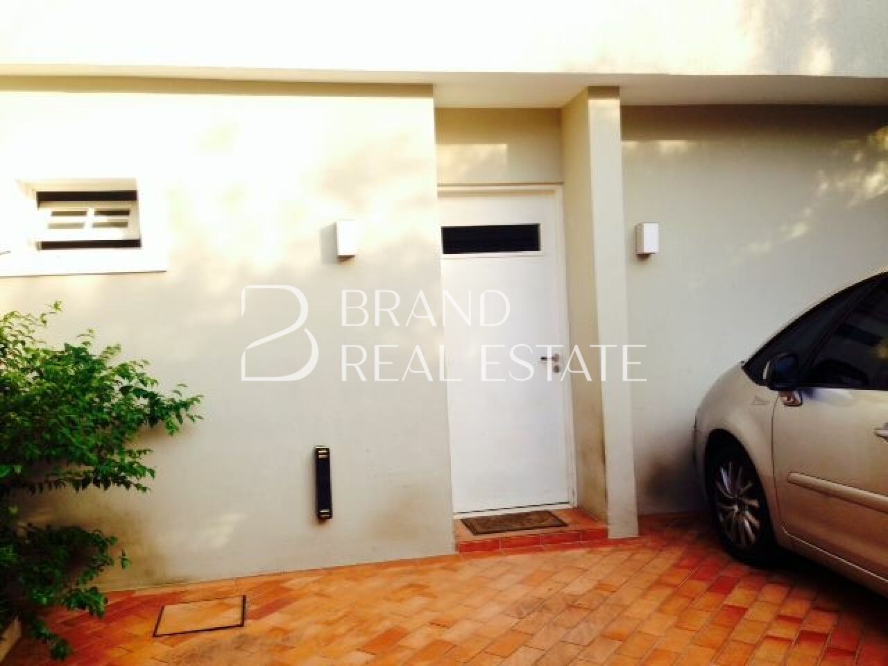 Foto 5 - BR12327