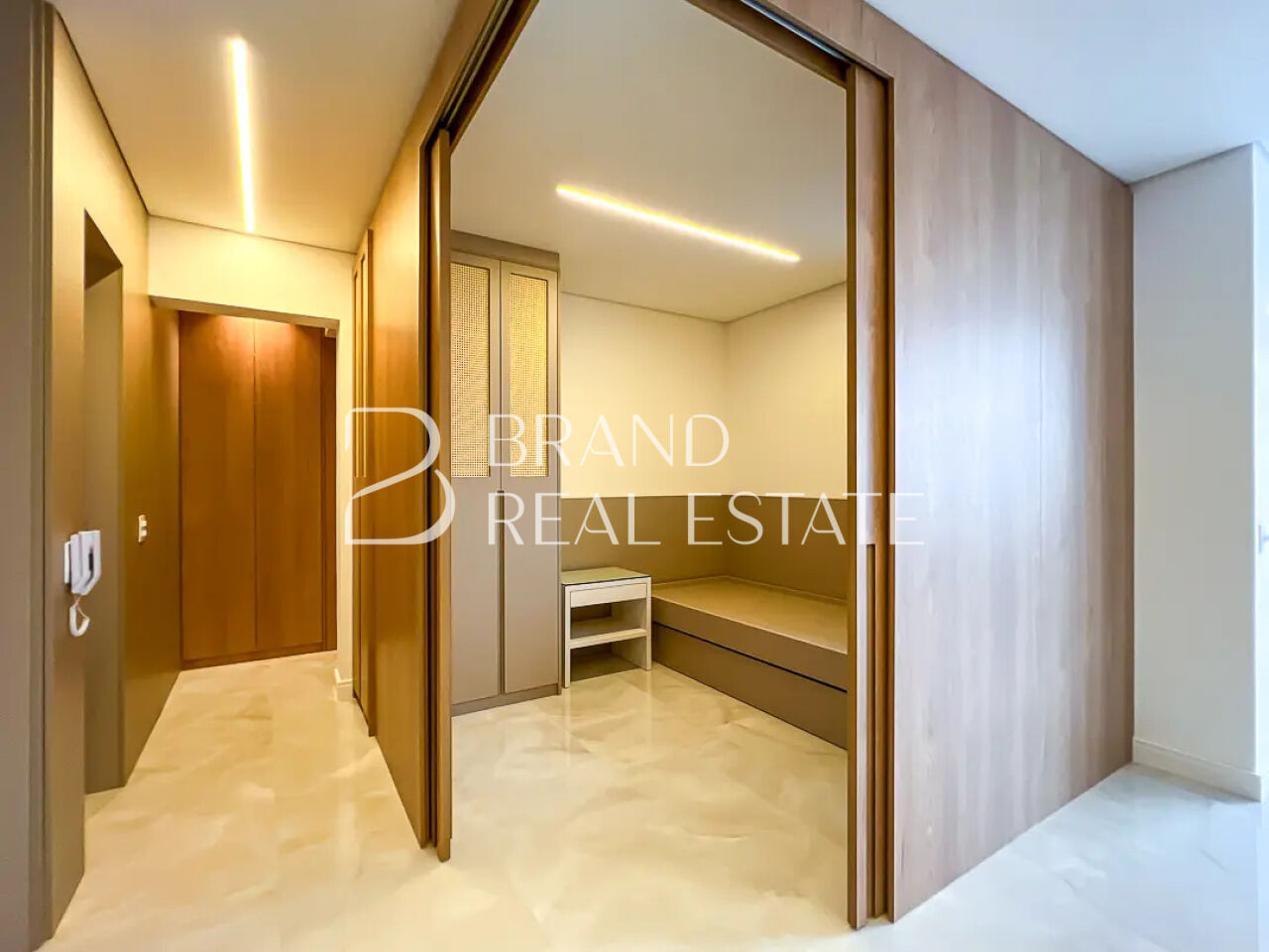 Foto 8 - BR12403