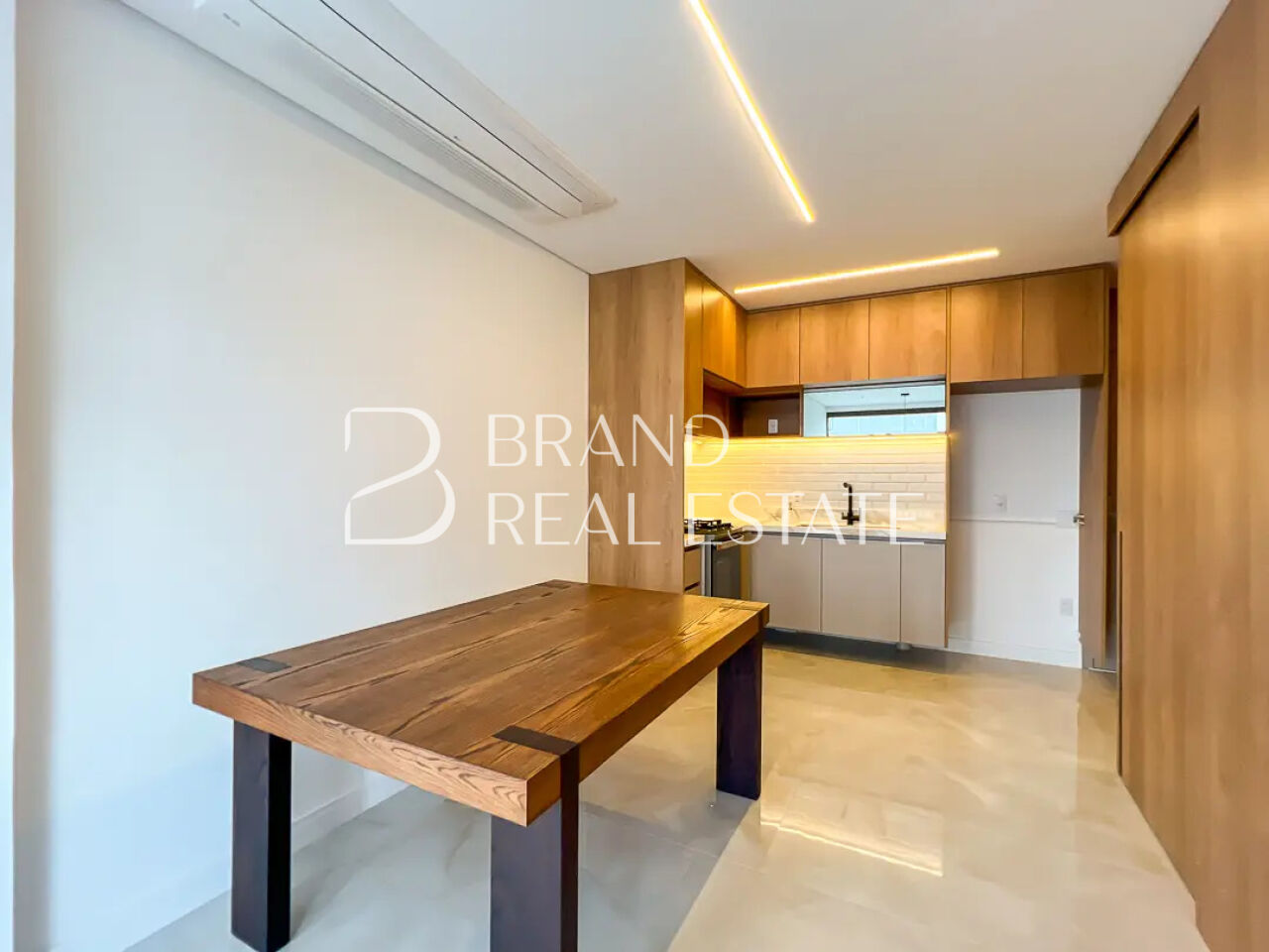 Foto 5 - BR12403