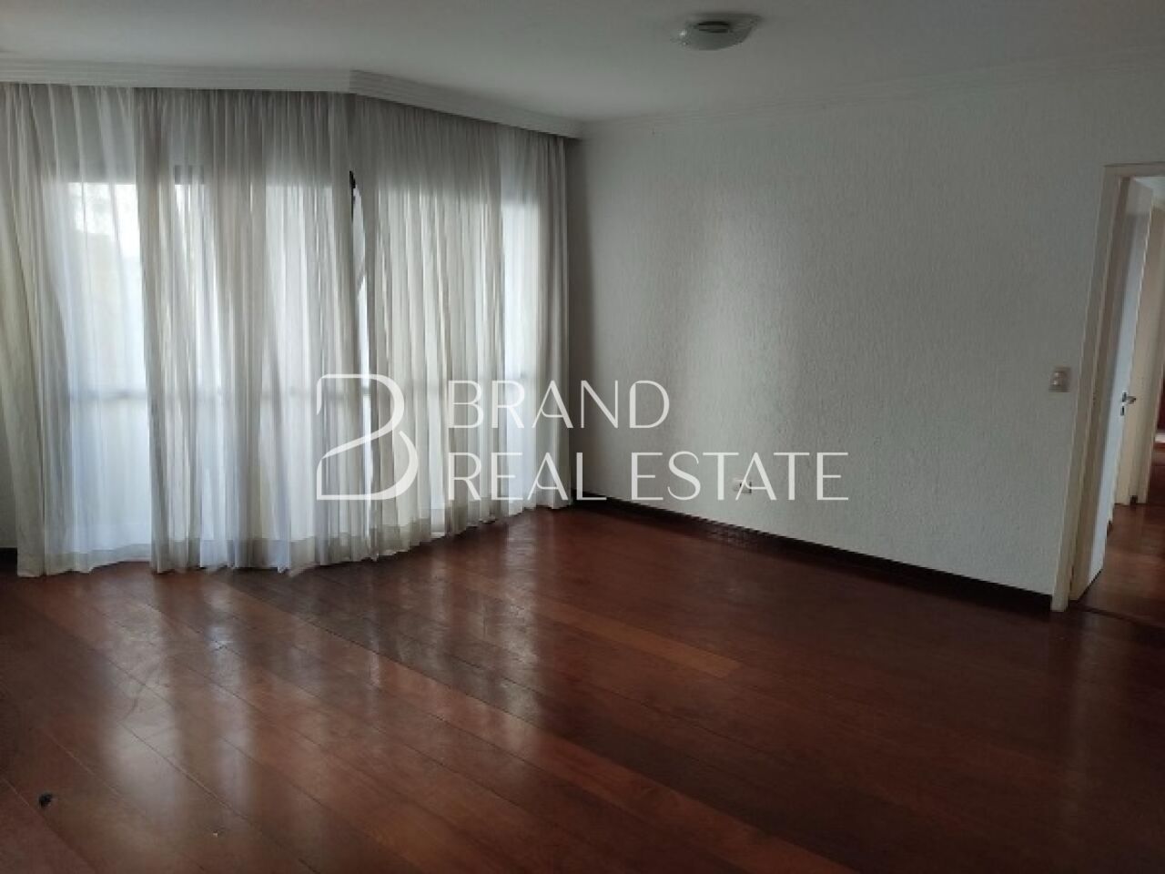 Foto 4 - BR12404